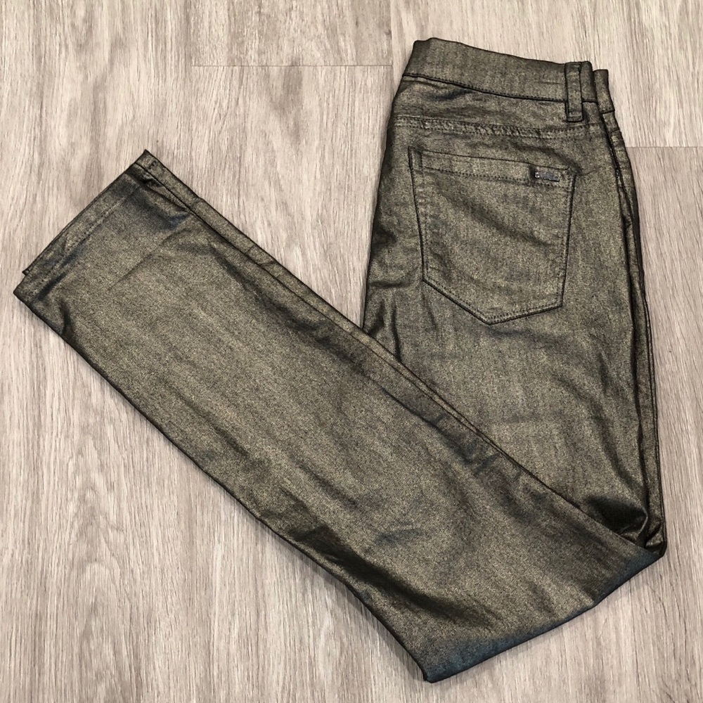 Cache jeans